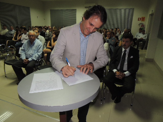 Thumbnail for blog Associação Médica de Varginha empossa nova diretoria